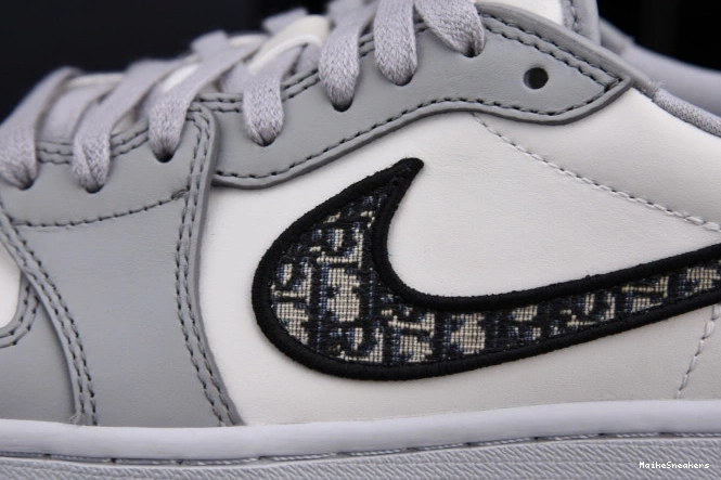 MaikeSneakers CN8607-002 X 1 DR JORDAN OG shoe box) LOW (DR 0630